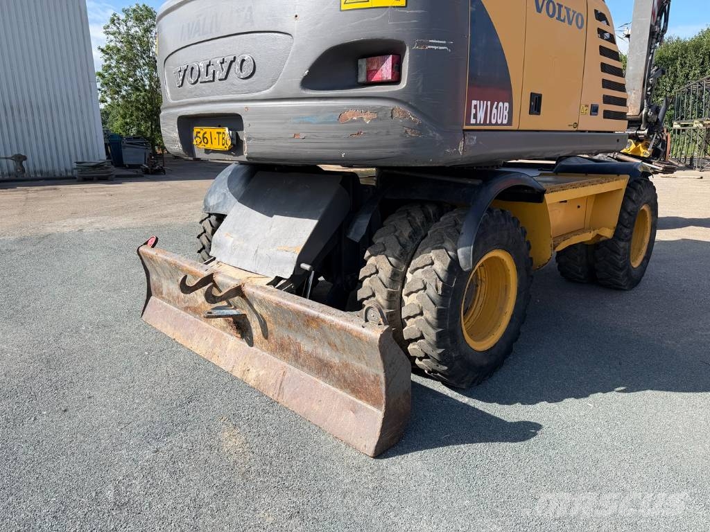 Volvo EW 160 B with rotortilt Ratasekskavaatorid