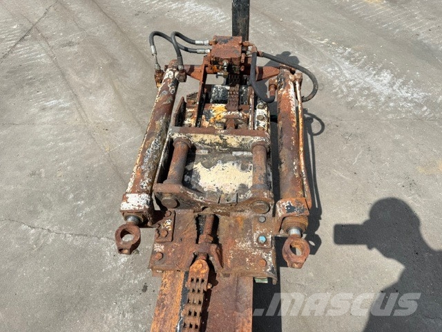 Casagrande USED MAST DRILL ملحقات وقطع غيار معدات الحفر