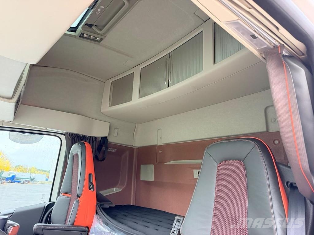 Volvo FH700 NEW, FH16, Retarder, Iparkcool Tahače