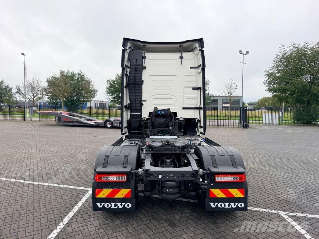 Volvo FH700 NEW, FH16, Retarder, Iparkcool Tahače