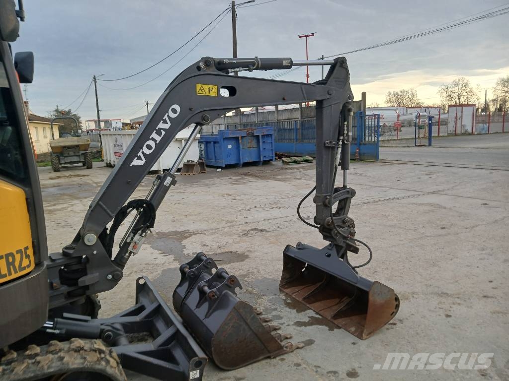 Volvo ECR 25 Electric Mini pelle < 7t