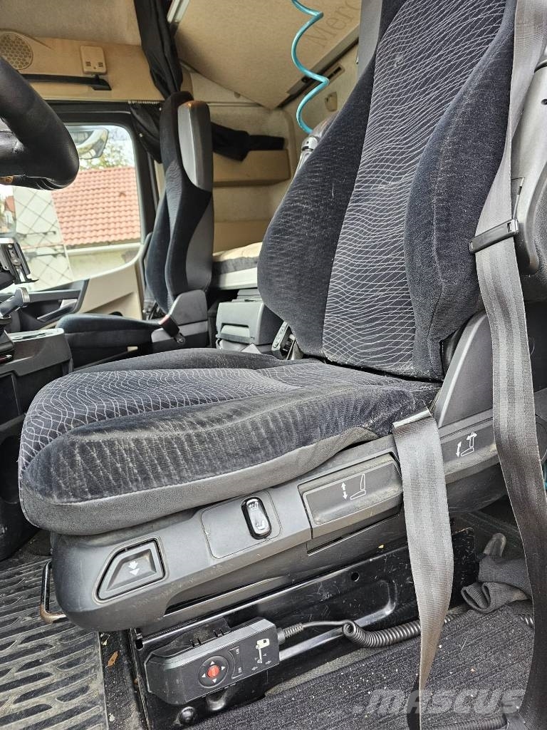 Mercedes-Benz Actros 1842 Τράκτορες