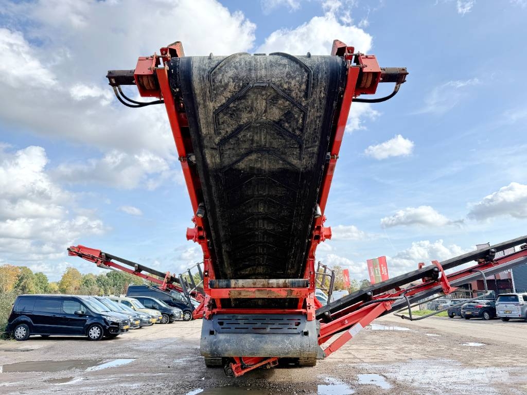 Sandvik QE340 - Caterpillar Engine / 2 Side Convey Sita