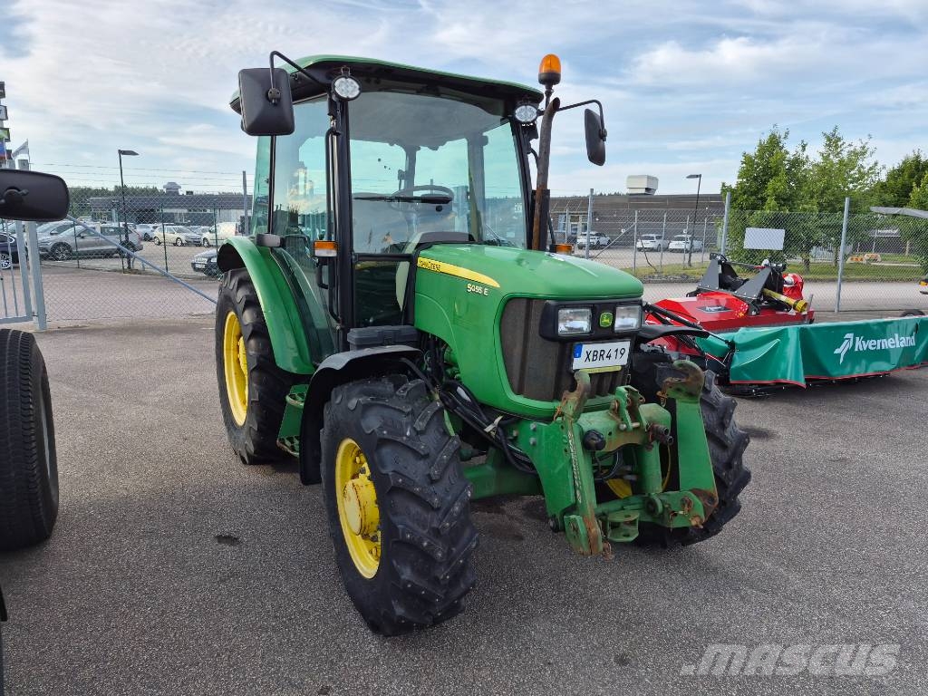 John Deere 5055 E Traktorid