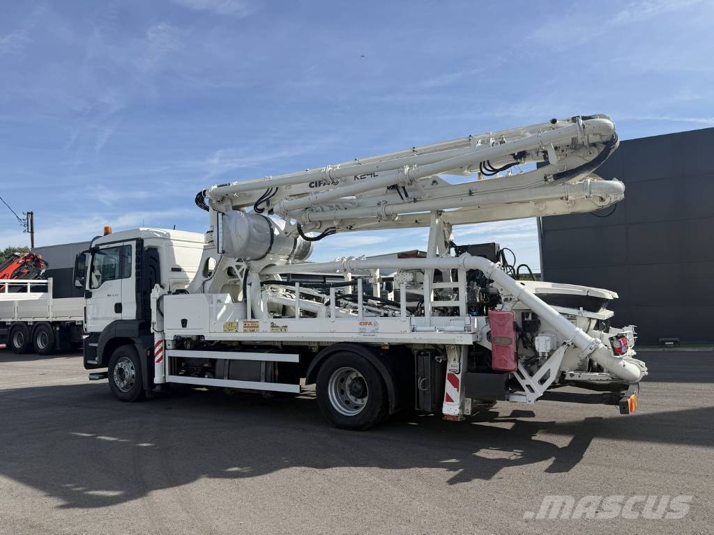 MAN TGS 18.360 Pompe per calcestruzzo carrellate