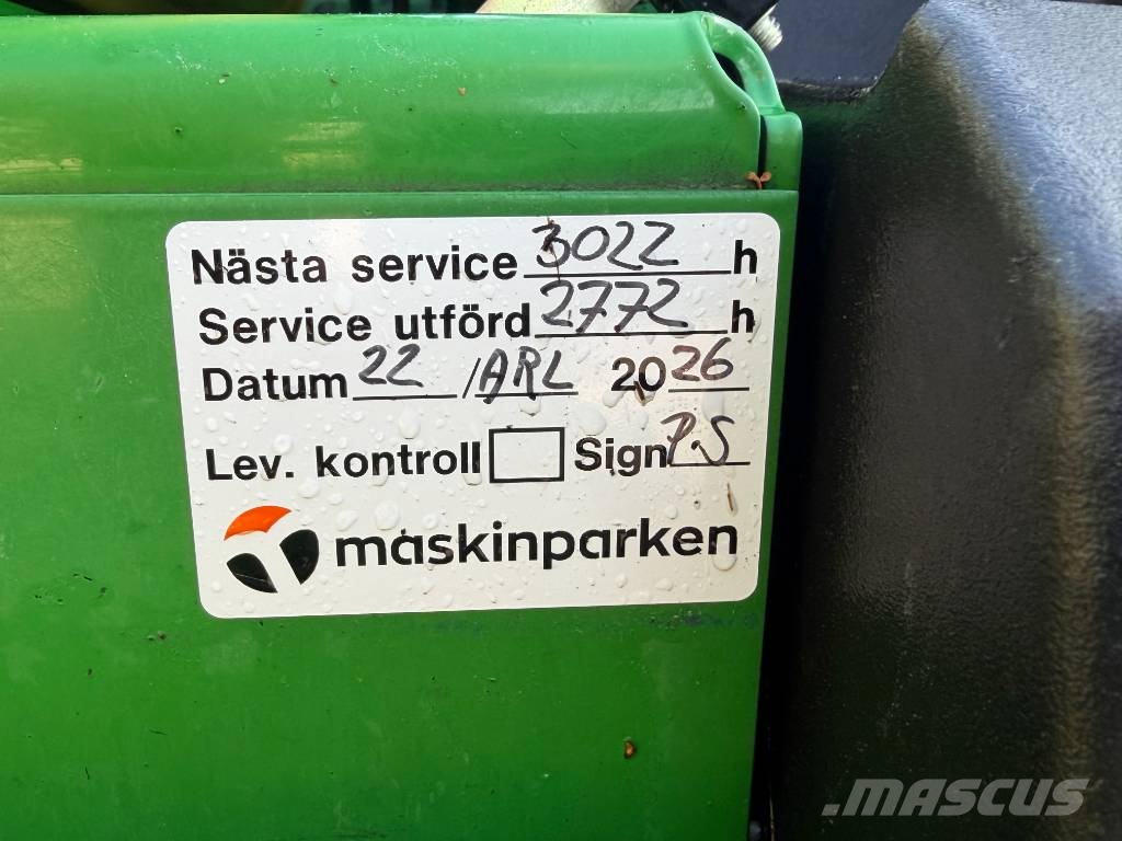 John Deere 997 Z-TRAK Päältäajettavat ruohonleikkurit