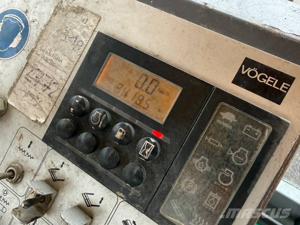 Vögele Super 1203 Fertiger mit Verbreiterungen 沥青摊铺机