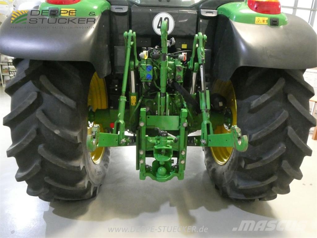 John Deere 6110M ohne Frontladerschwinge Agriculture - Others