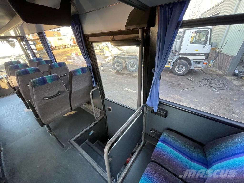Renault Carrier Passenger Bus 35 Seats 6 Cilinder Full Ste Otros