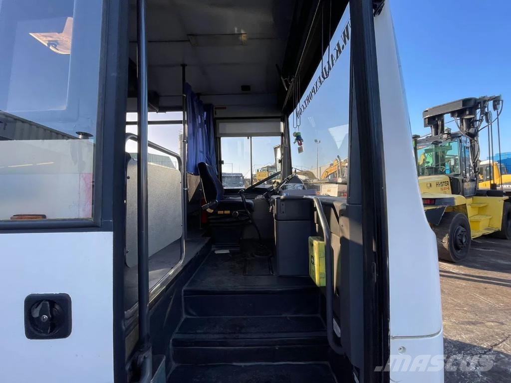 Renault Carrier Passenger Bus 35 Seats 6 Cilinder Full Ste Otros