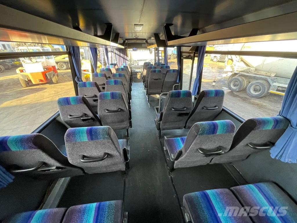 Renault Carrier Passenger Bus 35 Seats 6 Cilinder Full Ste Otros