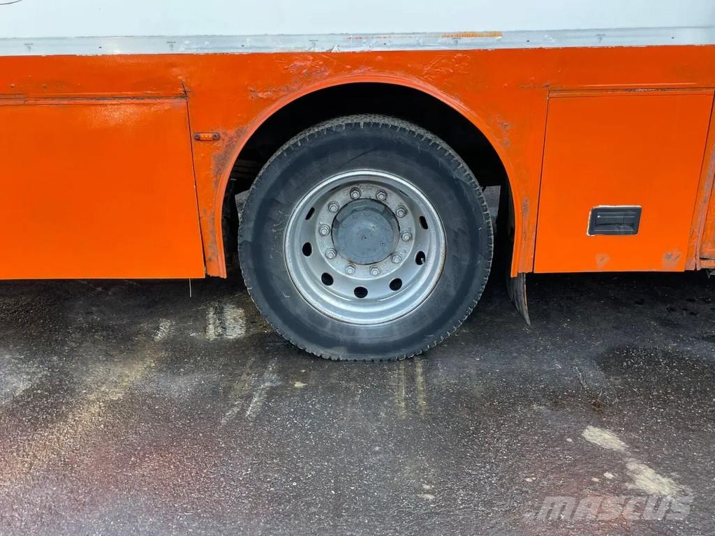 Renault Carrier Passenger Bus 35 Seats 6 Cilinder Full Ste Otros