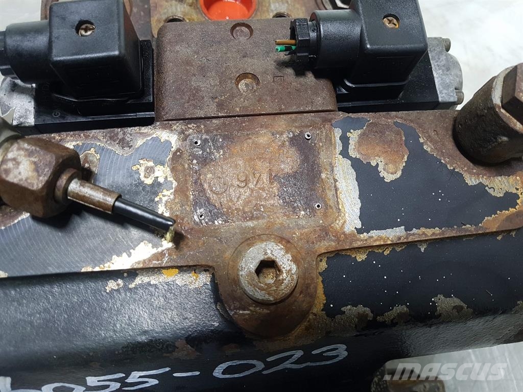 Rexroth A4VG125 - Ahlmann AZ200 - 4100373A - Drive pump Hydraulika