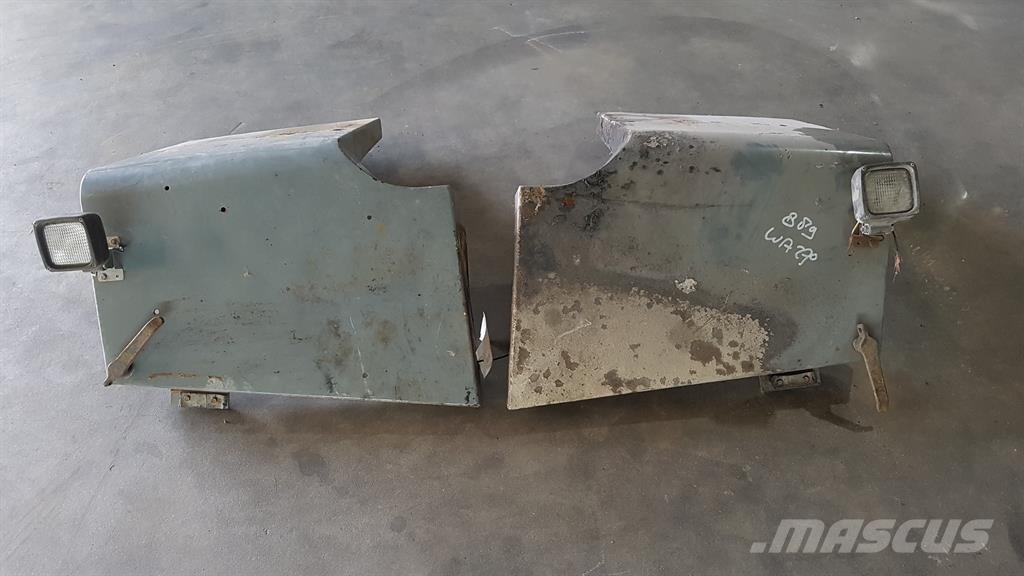 Komatsu WA 270 - 3 - Fender/Kotflügel/Spatbord 섀시 및 서스펜션