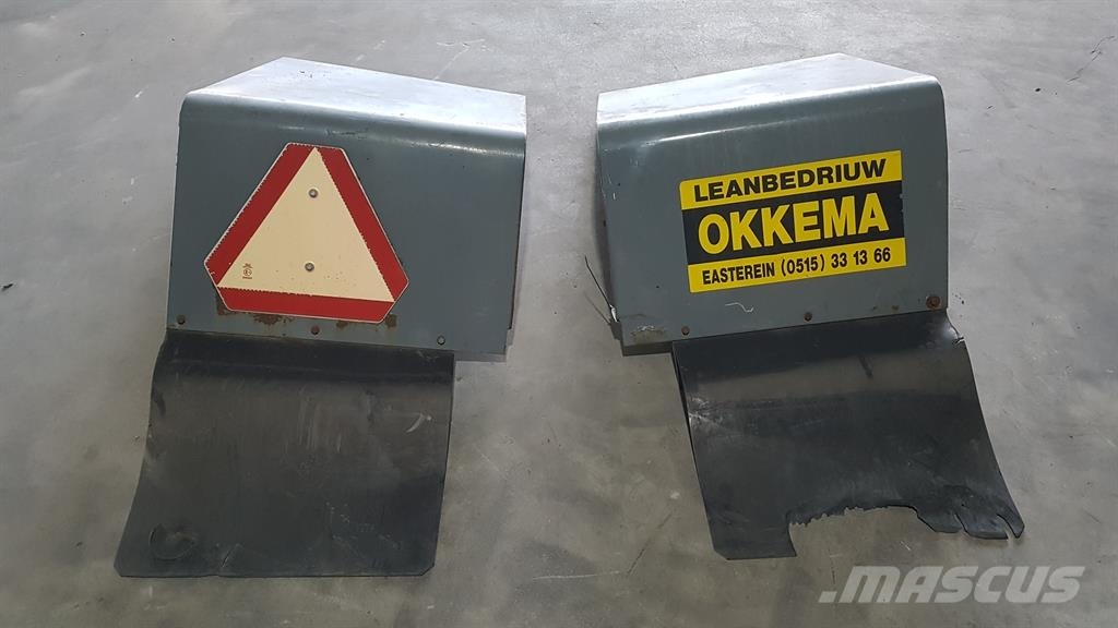 Komatsu WA 270 - 3 - Fender/Kotflügel/Spatbord 섀시 및 서스펜션