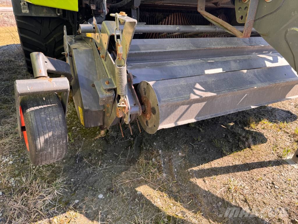 CLAAS Rollant 455 RC Uniwrap Rundbalspressar