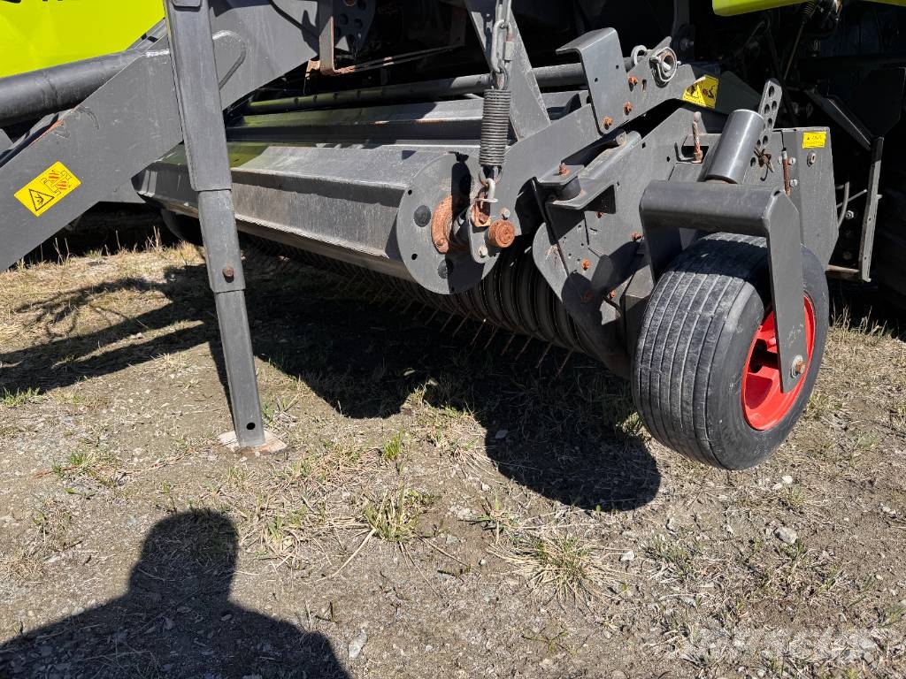 CLAAS Rollant 455 RC Uniwrap Rundbalspressar