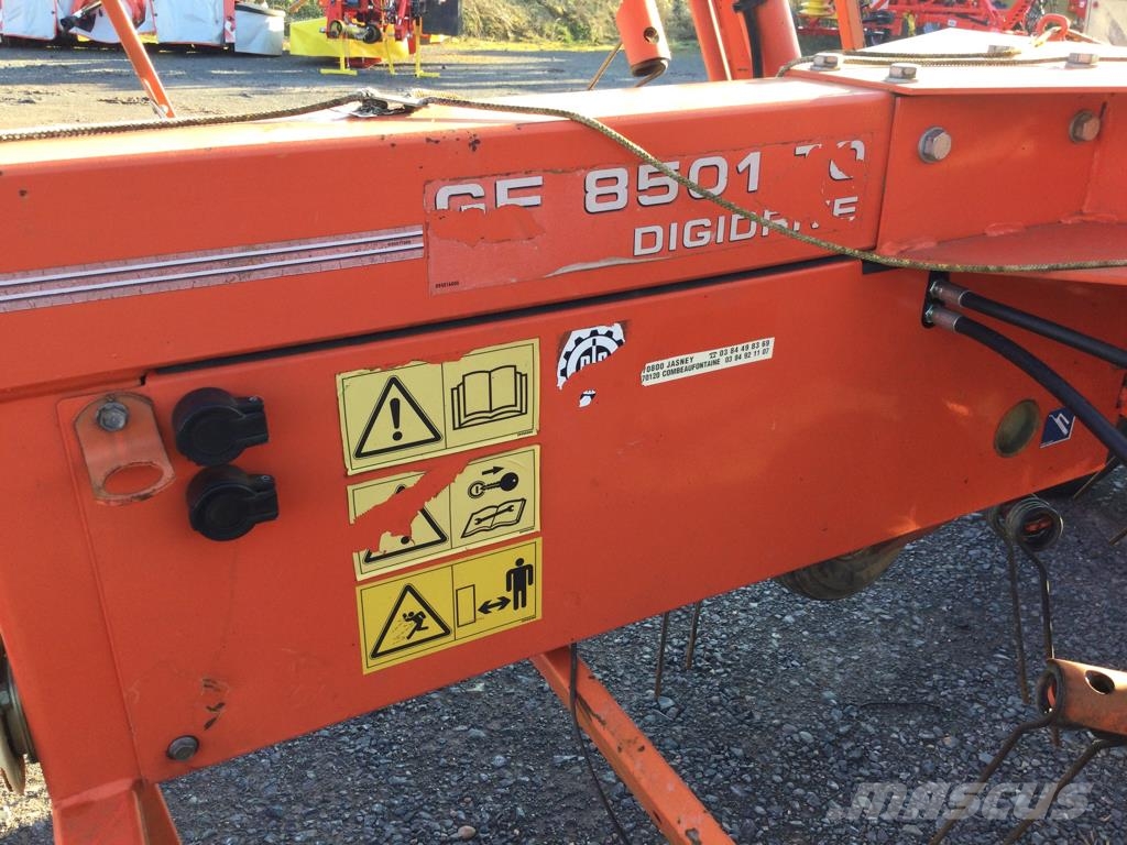 Kuhn GF 8501 TO Digidrive Гребла и сенообръщачки