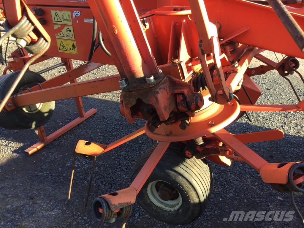 Kuhn GF 8501 TO Digidrive 갈퀴 및 테더
