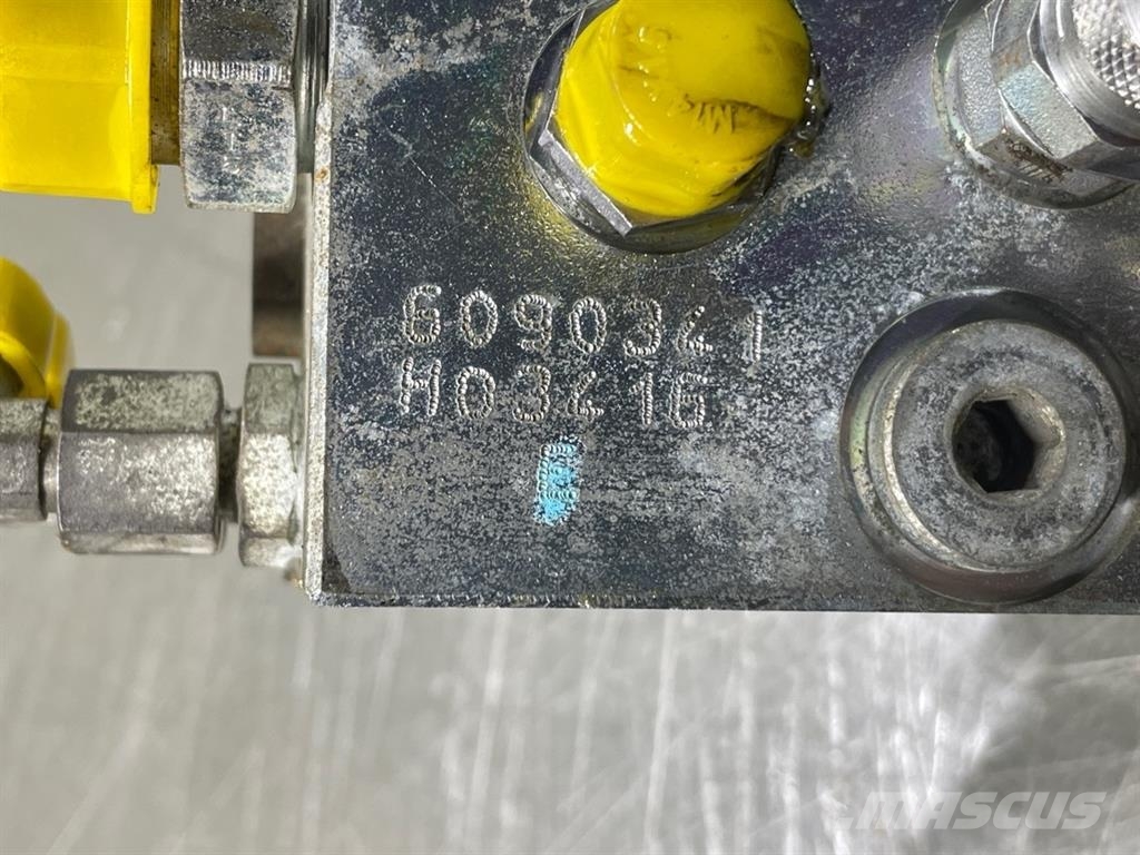 Mecalac 12MTX-6090341-NG6 Valve/Ventile/Ventiel Hydraulics