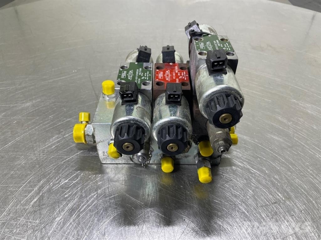 Mecalac 12MTX-Ahlmann 6090341-NG6 Assembly Componenti idrauliche