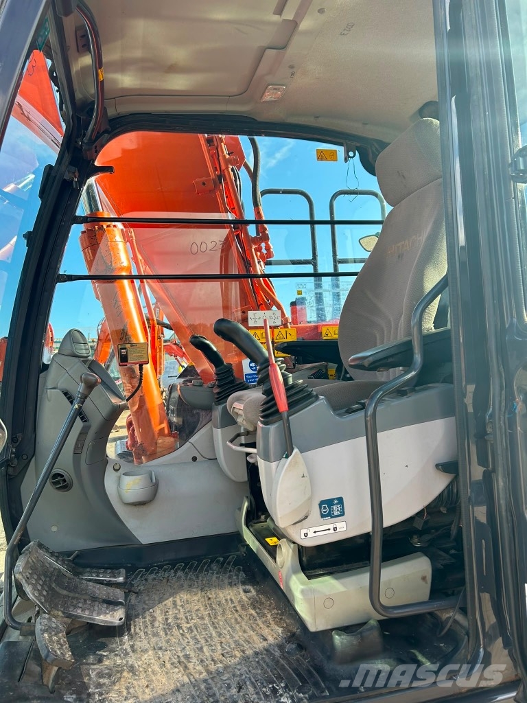 Hitachi ZX130 LCN-6 Pásová rýpadla