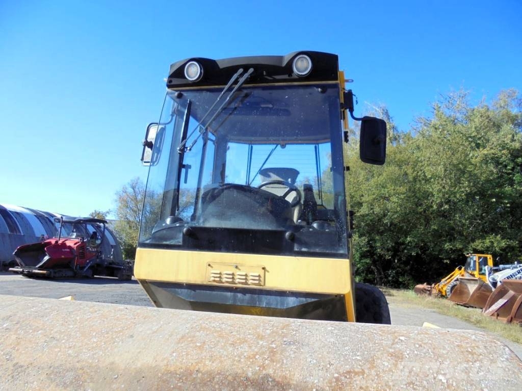 Bomag BW 213 D-4 Rulli monotamburo
