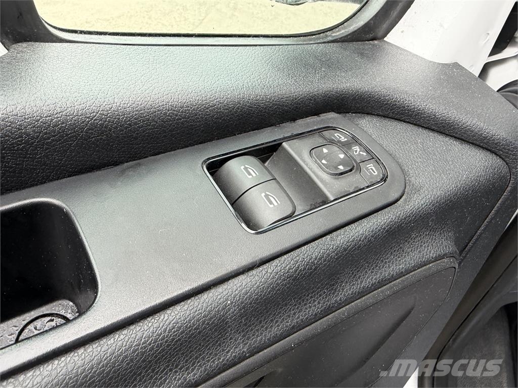 Mercedes-Benz Mercedes Benz Sprinter VIN 188 Furgonetas cerradas