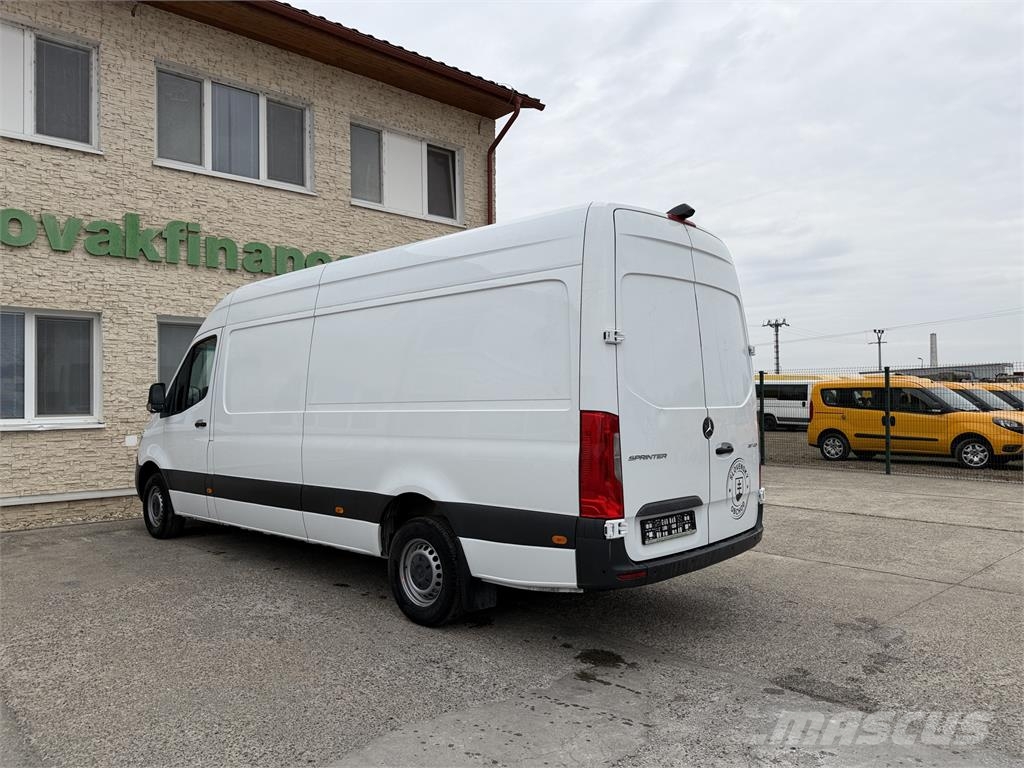 Mercedes-Benz Mercedes Benz Sprinter VIN 188 Furgonetas cerradas