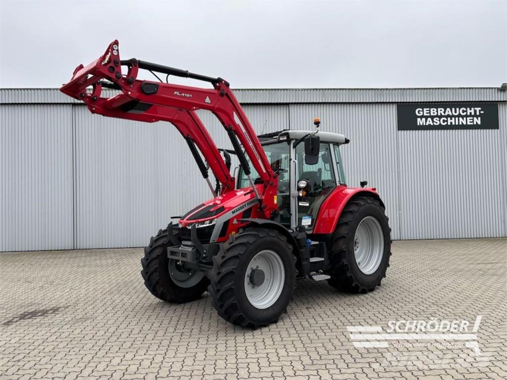 Massey Ferguson 5S.135 DYNA-6 EFFICIENT Traktoren