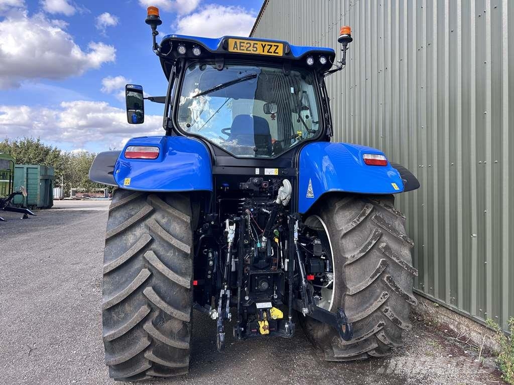 New Holland T7.210 Classic Tractors