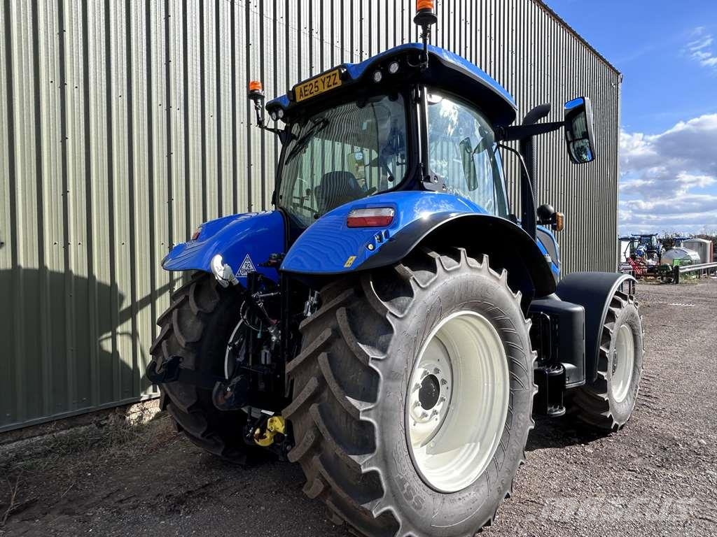 New Holland T7.210 Classic Tractors
