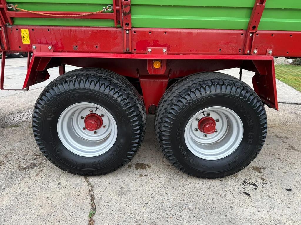 Strautmann Super vitesse 260 DO Dosseerwalsen Opraapwagen Lad Cosechadoras de forraje autopropulsadas