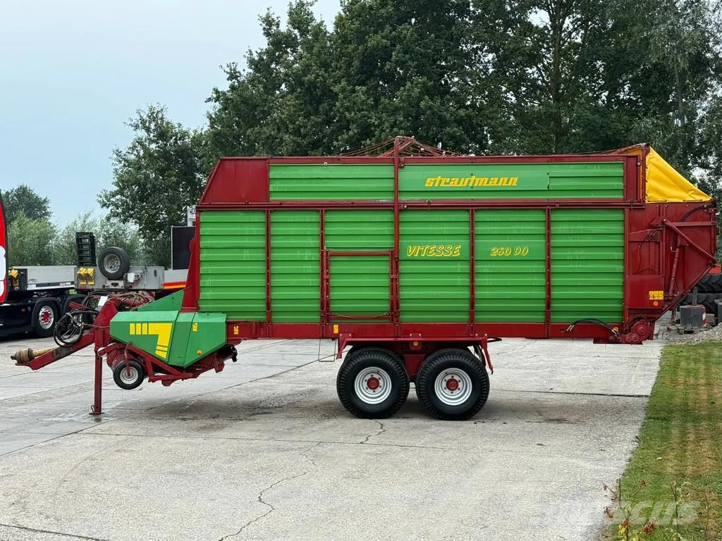 Strautmann Super vitesse 260 DO Dosseerwalsen Opraapwagen Lad Cosechadoras de forraje autopropulsadas