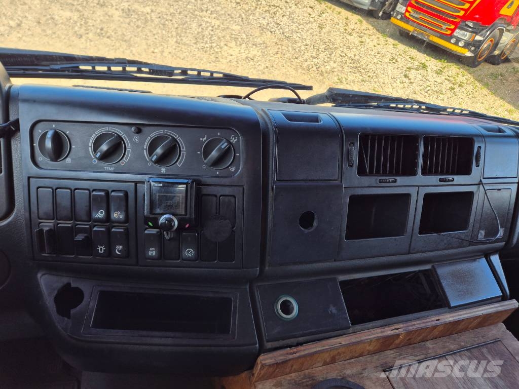 MAN TGL 12.240 BL // Machinetransport / Cartransport// Transport vehicles