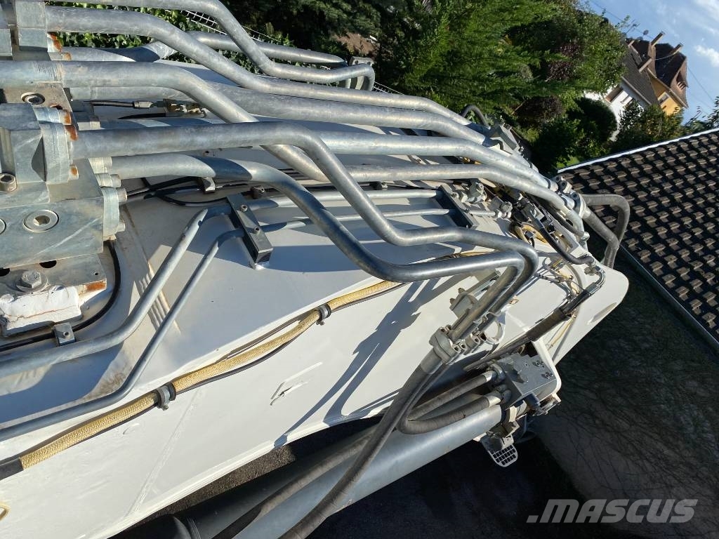 Liebherr R964C LCV LITRONIC 2013 Vente en pièces détachée Sliedes, ķēdes un šasija