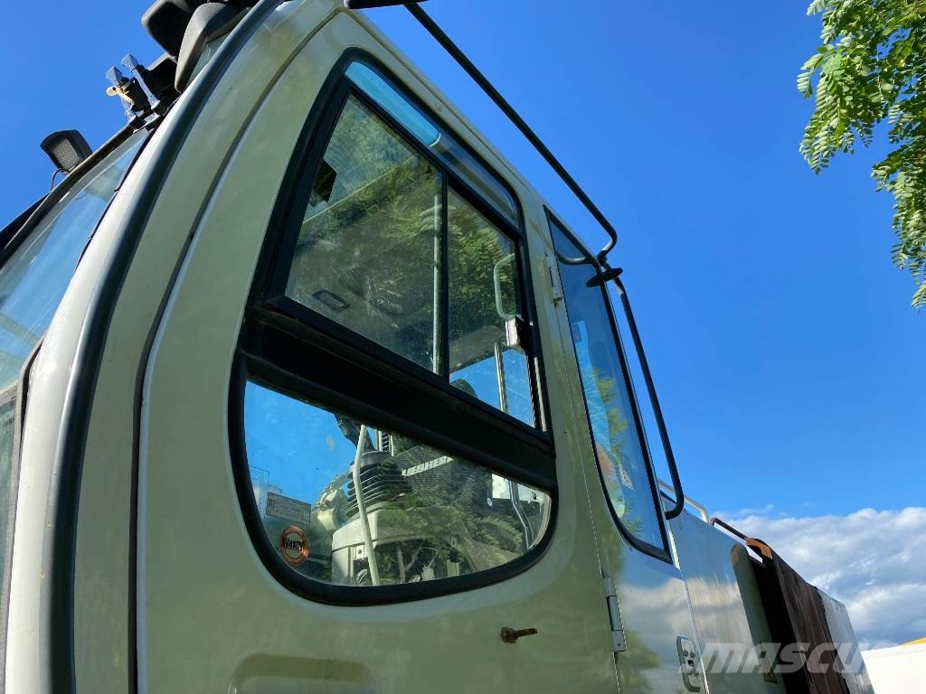 Liebherr R964C LCV LITRONIC 2013 Vente en pièces détachée Sliedes, ķēdes un šasija