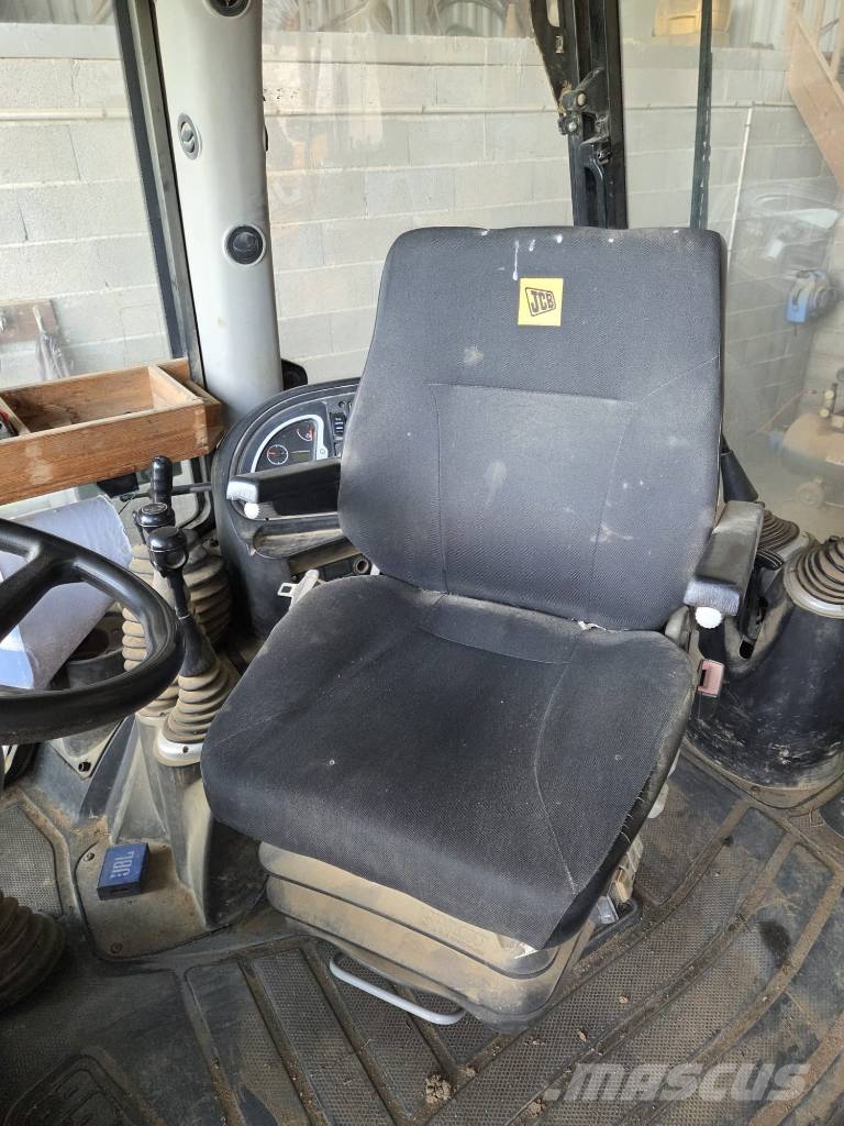 JCB 3 CX Kotrórakodók