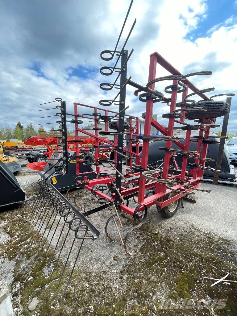 Potila SK 450 كاسحات