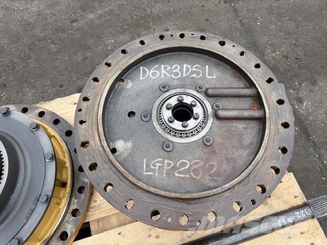CAT D 6 R LGP III USED PARTS COMPLET Buldozer sobre oruga