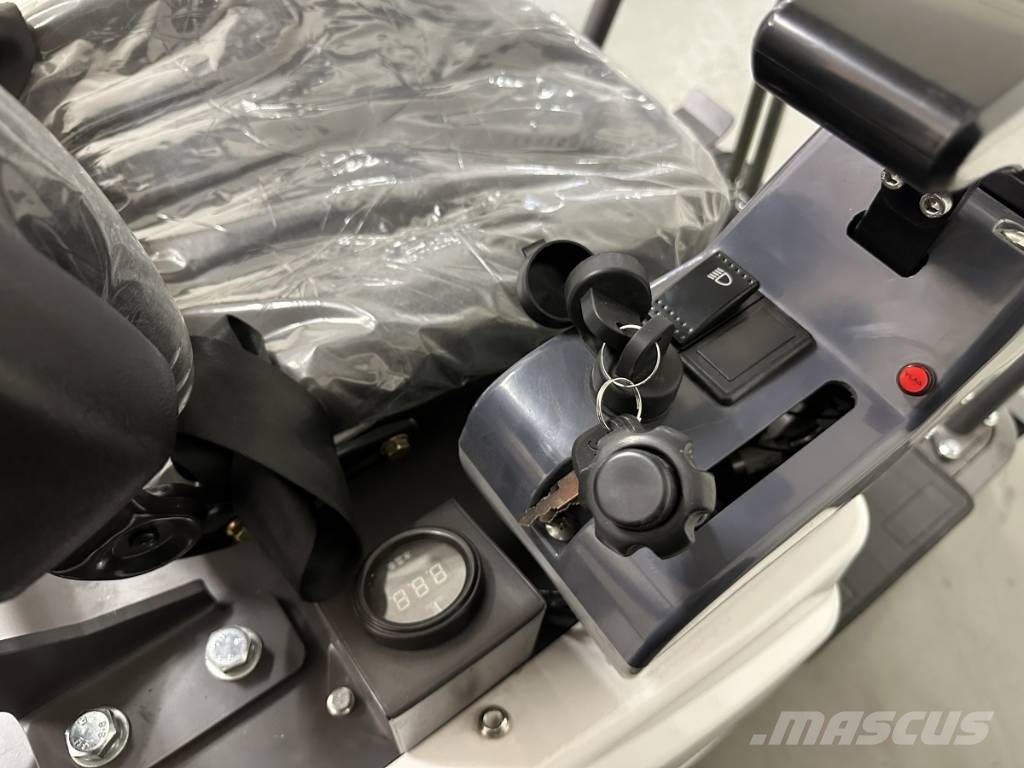  Saurus 1,3t Mini ekskavatoriai < 7 t