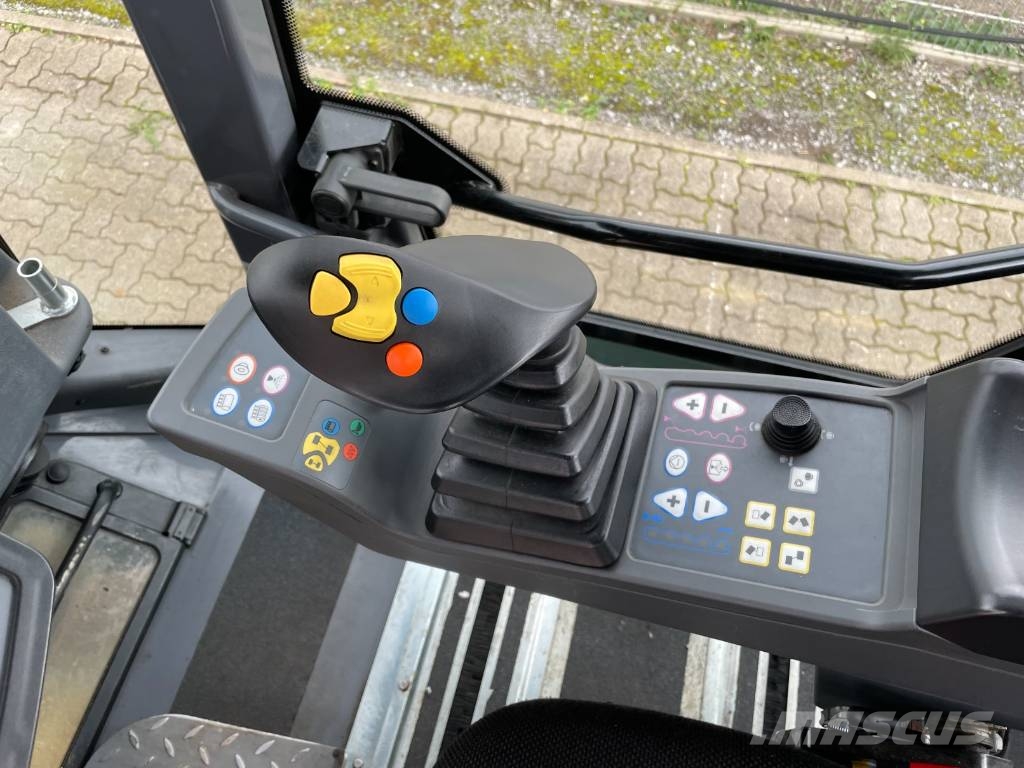 Hamm DV+ 70I VO-S Valjci sa duplim bubnjem