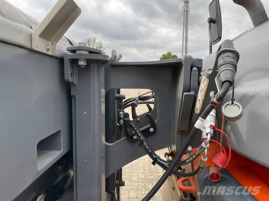 Hamm DV+ 70I VO-S Valjci sa duplim bubnjem