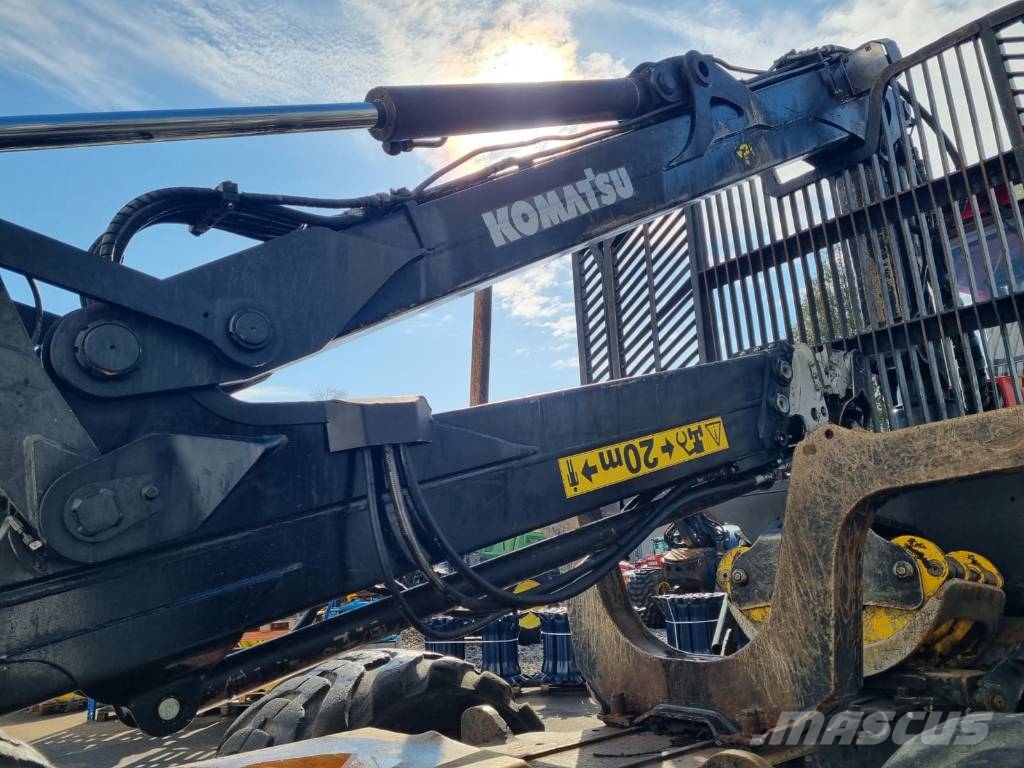 Komatsu 855 شاحنات