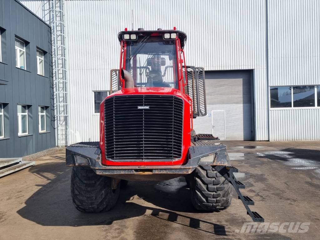 Komatsu 855 شاحنات