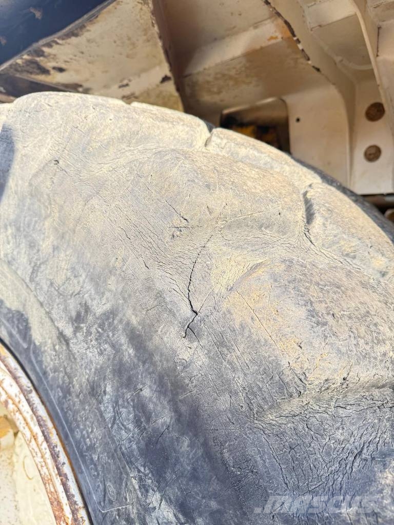 Bell B 25 D Terrængående lastbiler