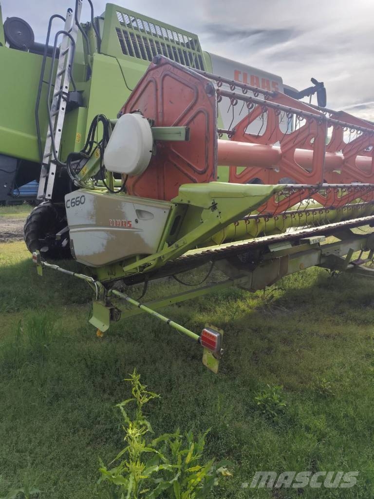 CLAAS Lexion 560 Combine de secerat