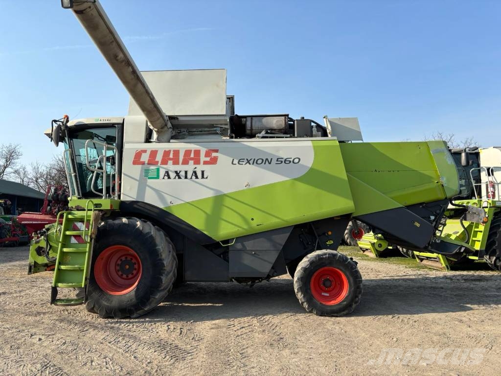 CLAAS Lexion 560 Combine de secerat