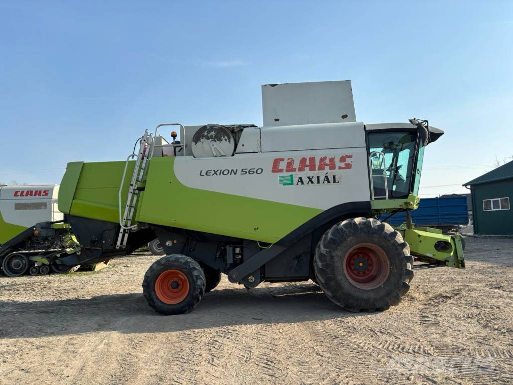 CLAAS Lexion 560 Combine de secerat