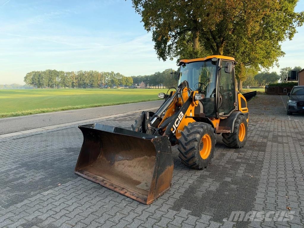 JCB 407 shovel Wielladers